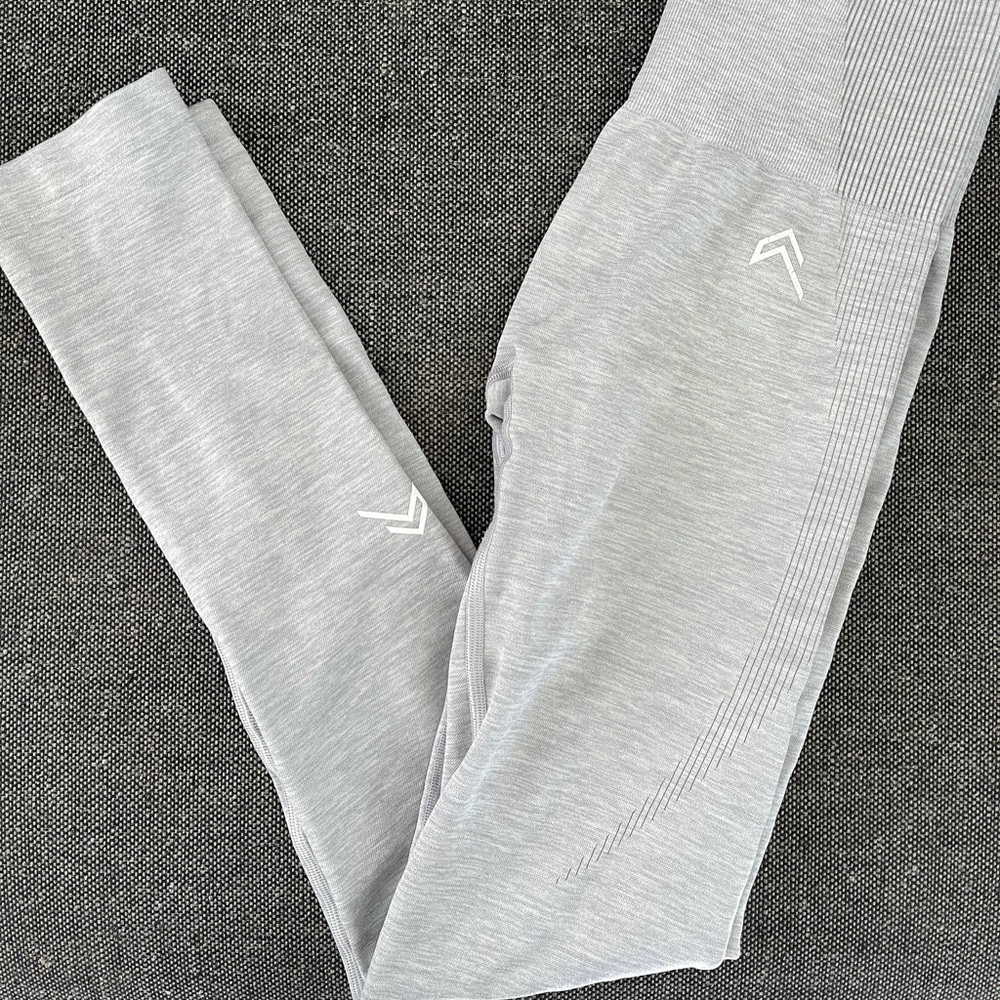 Onearactive seamless leggings